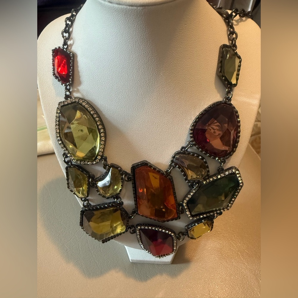 Elegant Multicolor Statement Necklace
